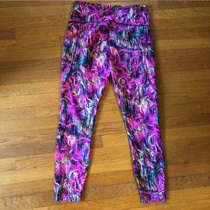 Lululemon leggings Sz 10. Very good condition.